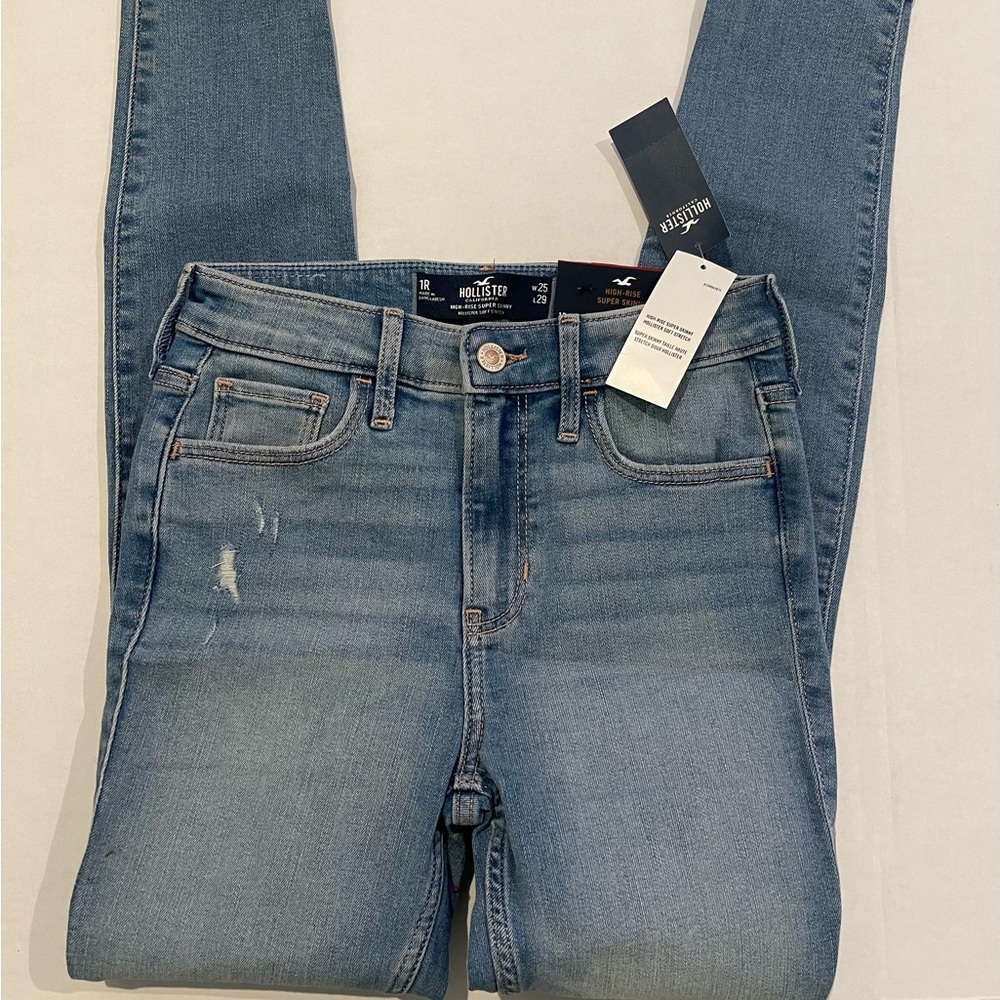Hollister high rise super skinny jeans size 1 regular NWT